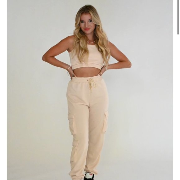 Tan Sweats and Sports Bra - Picture 1 of 3